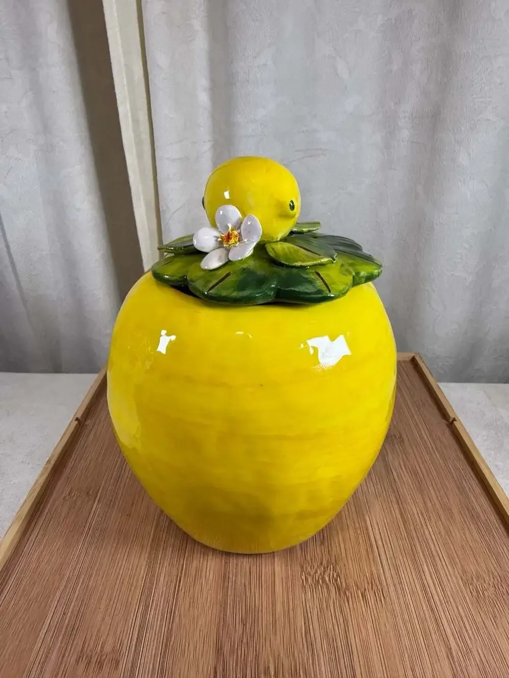 MADE ITALY ORGIA Art Handmade Lemon Shaped Cookie Jar Decorat, The Stand Alone